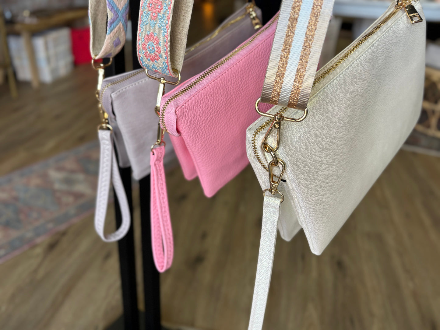 Izzy Crossbody