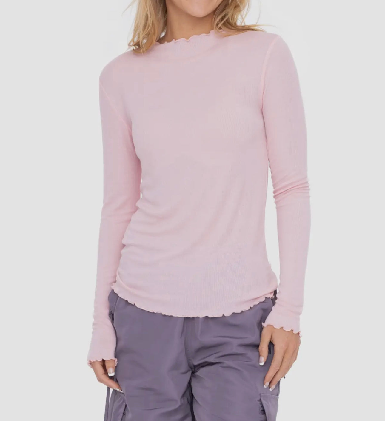Slim Fit Lettuce Hem Top