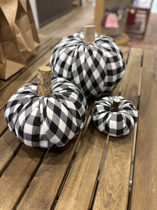 Checkered Pumpkin Decor 3pc